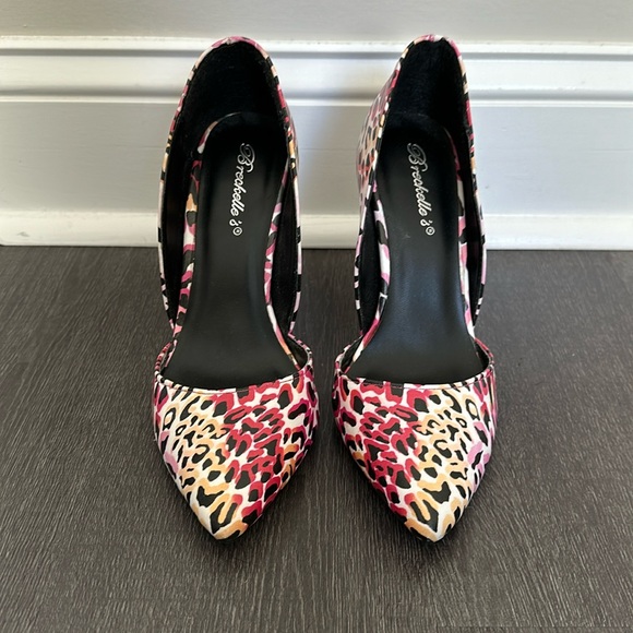 Breckelle’s point toe high heels - Picture 1 of 2